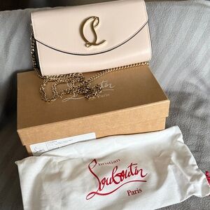 CHRISTIAN LOUBOUTIN Loubi54 Wallet on Chain in Leather